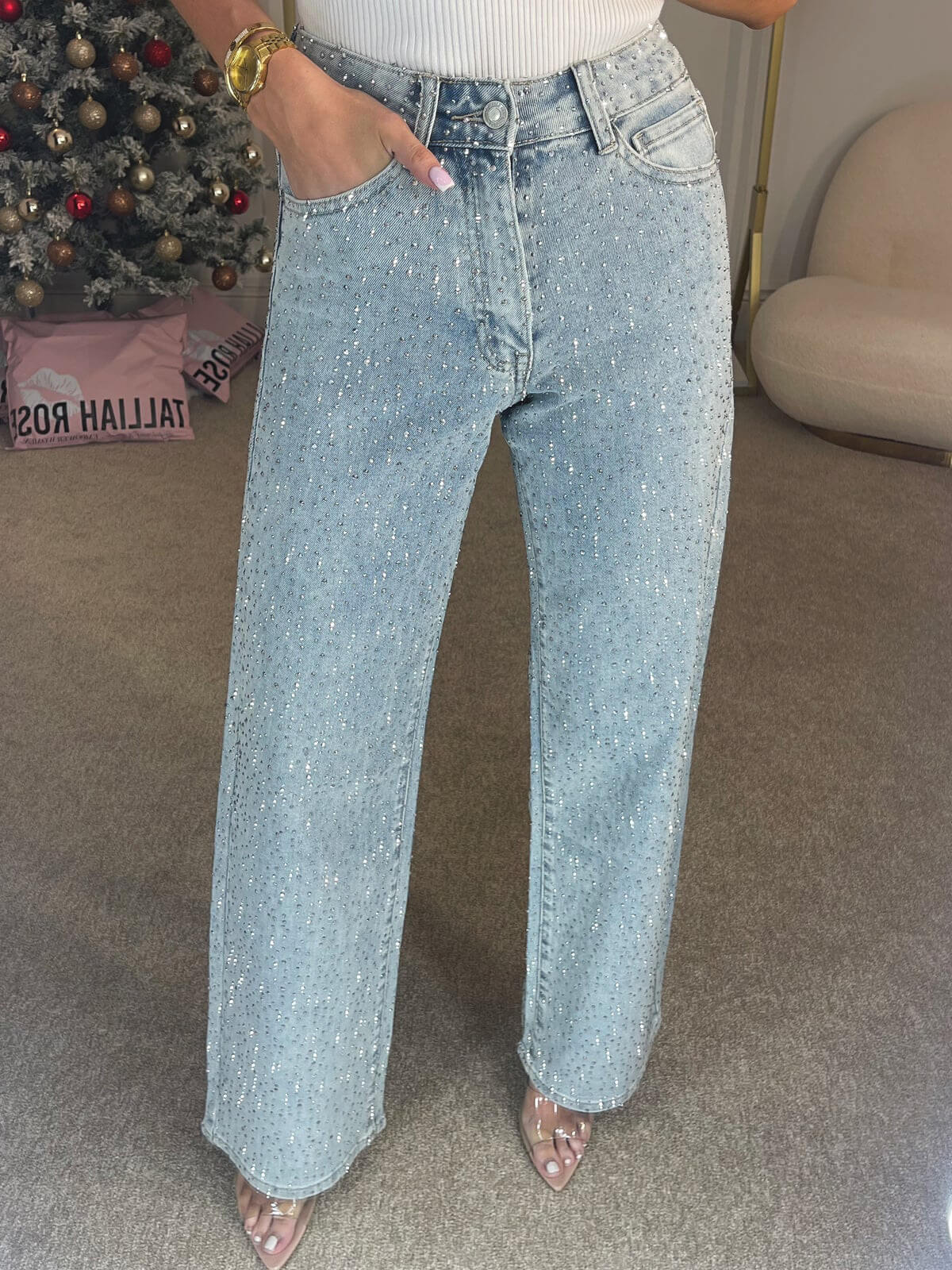 Calça Jeans Diamanté de Cintura Alta e Perna Reta